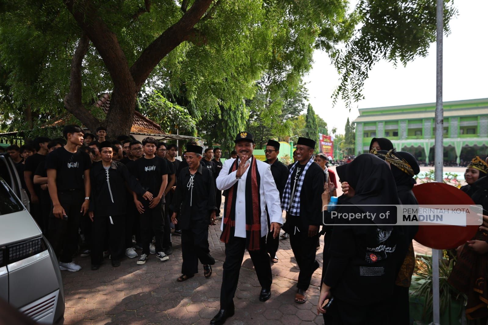 Foto 10 dari 10: Hadiri Penguatan P5 di MAN 2, Wali Kota Maidi: Belajar Sungguh-Sungguh untuk Kesuksesan Masa Depan