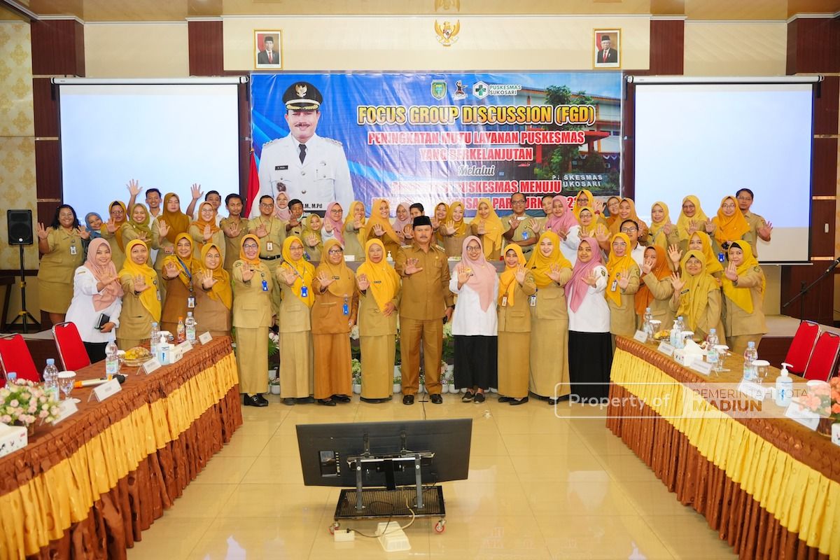 Foto 8 dari 8: Pimpin FGD Persiapan Akreditasi Paripurna Puskesmas Sukosari, Wali Kota Optimis Akreditasi Dapat Diraih Tahun Ini