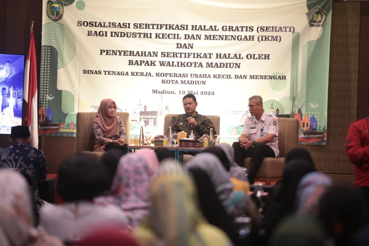 Foto 9 dari 11: Wali Kota Dorong UMKM Segera Sertifikasi Halal Produk
