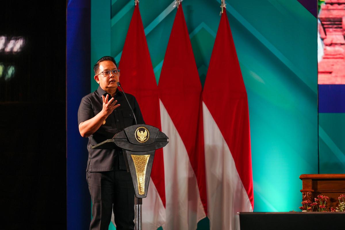 Foto 1 dari 8: Komitmen Pilkada Aman Digencar, Rakor Provinsi dan Kab/Kota Se-Jawa Timur Tahun 2024 Digelar