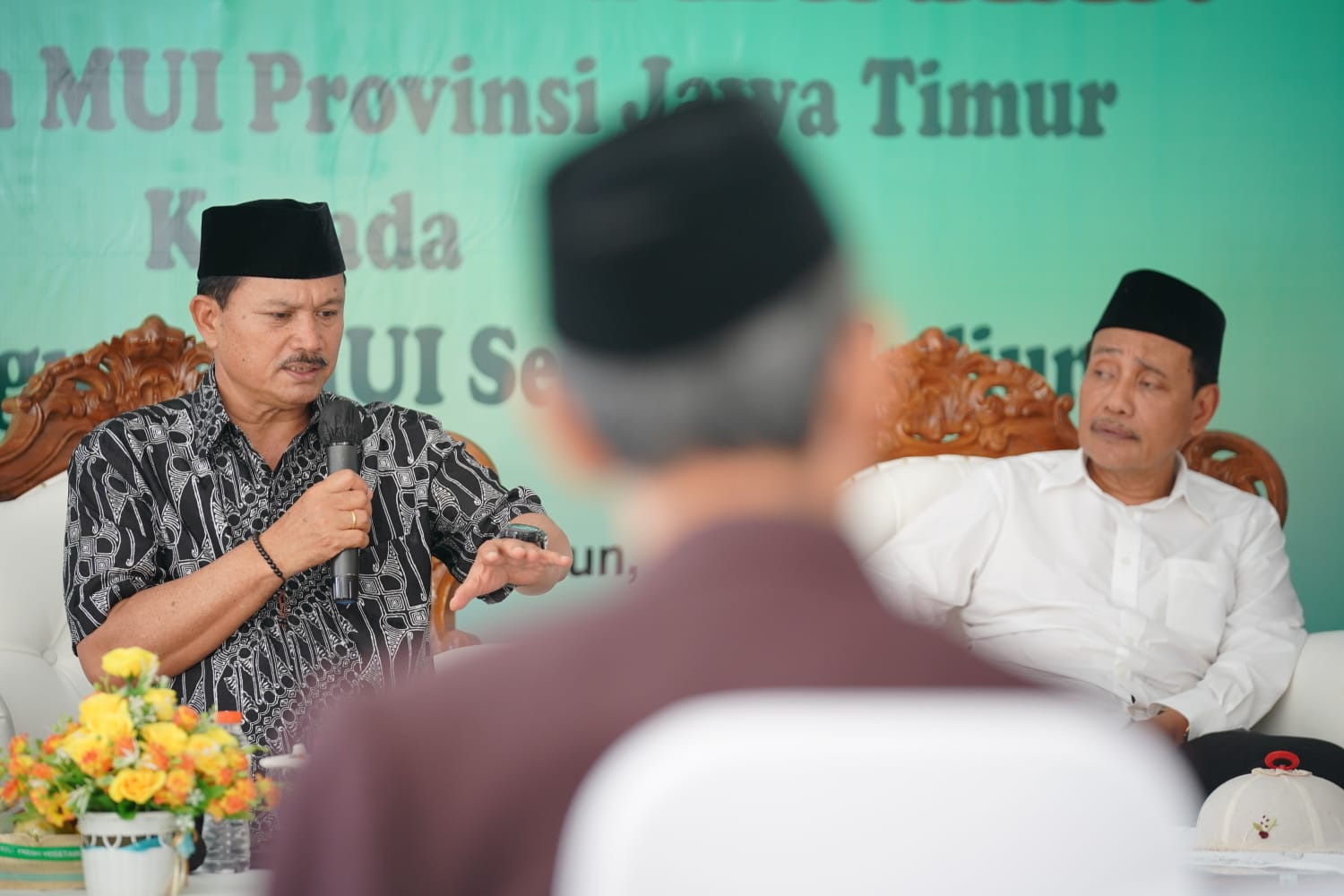 Foto 3 dari 9: Wali Kota Maidi Buka Pembinaan MUI Kota Madiun