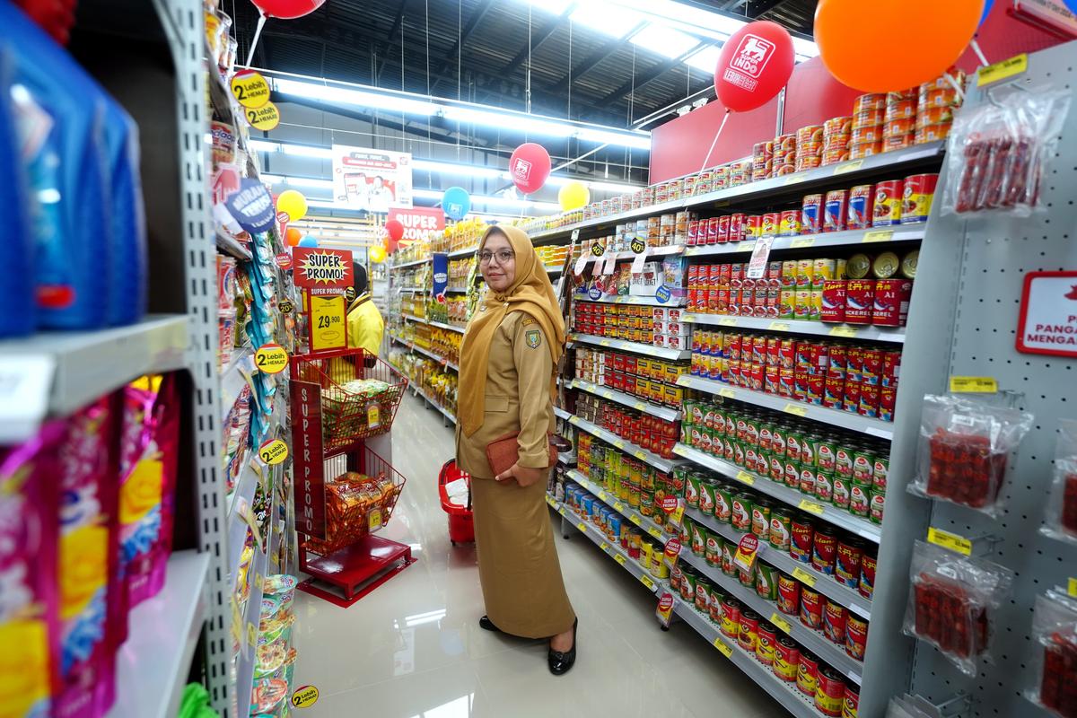 Foto 4 dari 19: Buka Gerai Pertamanya di Kota Pendekar, Superindo Nilai Madiun Punya Prospek Investasi Menarik