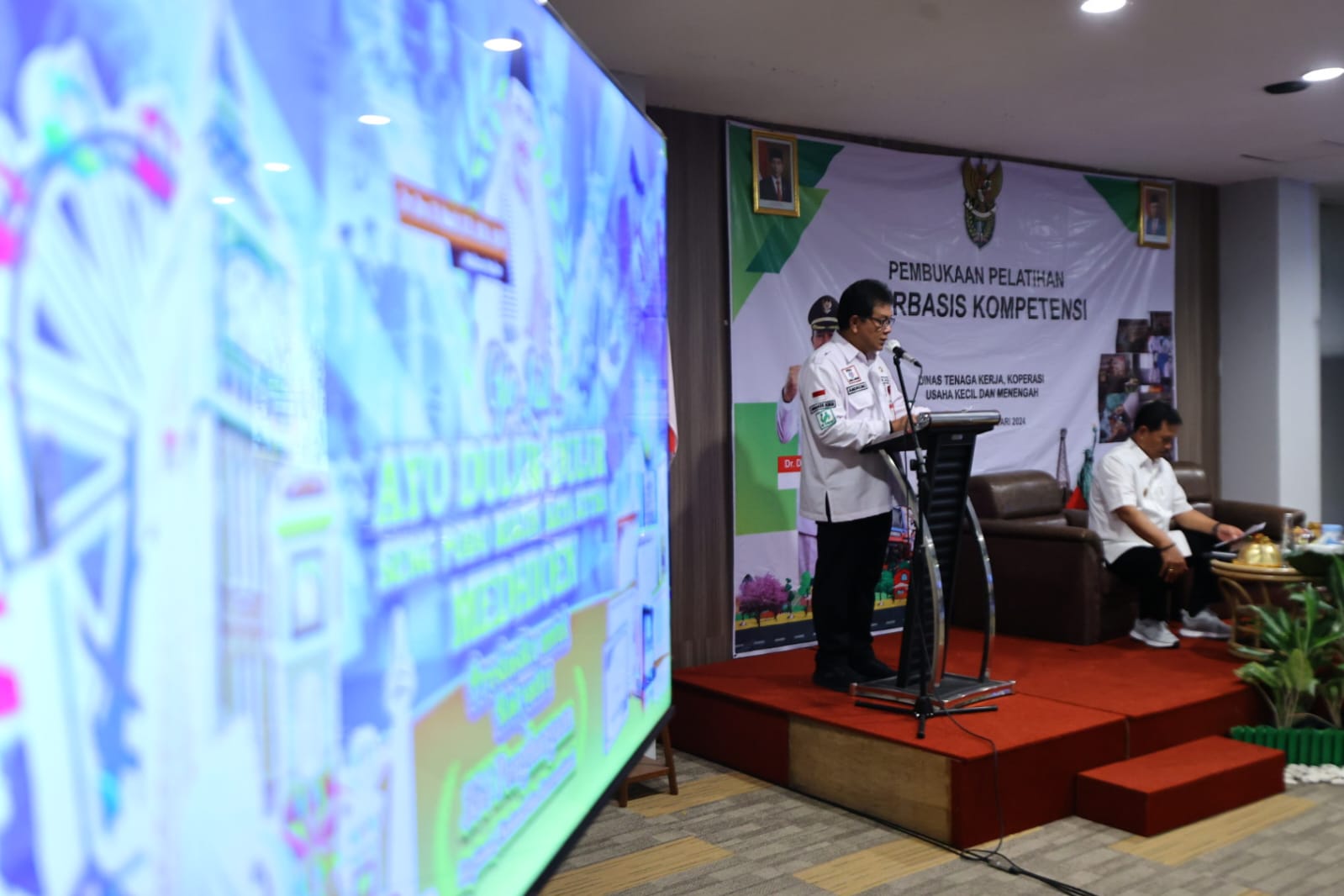 Foto 3 dari 9: Pelatihan Berbasis Kompetensi Tahap Pertama Dimulai, Wali Kota: Ini Kesempatan Berharga, Harus Dioptimalkan