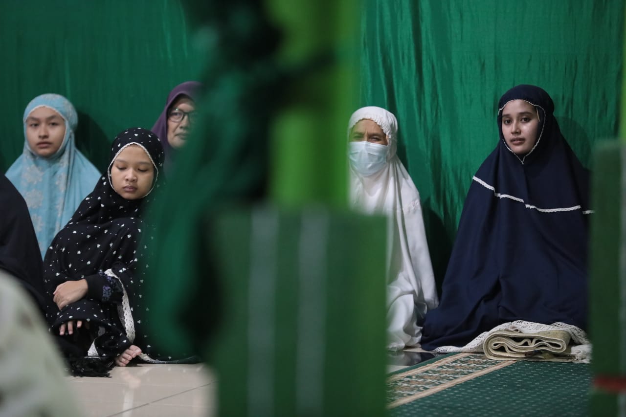 Foto 11 dari 11: Safari Ramadan di Musala Baitul Jannah, Wali Kota Maidi Juga Serap Aspirasi Jamaah