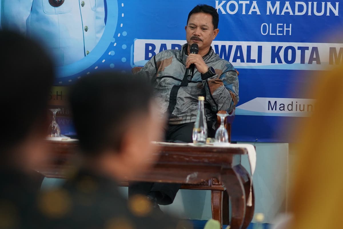 Foto 2 dari 9: Gelar FGD dan Pembinaan Karyawan/Karyawati Perumda Aneka Usaha, Wali Kota Pesan Optimal dalam Bekerja