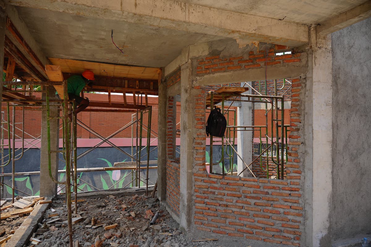 Foto 4 dari 6: Progres Pembangunan Replika Kincir Angin Belanda Sentuh 55 Persen, Ditarget Selesai Akhir November Nanti