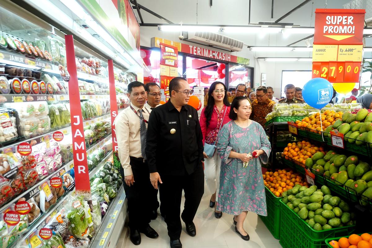 Foto 9 dari 14: Grand Opening Superindo, Pusat Belanja di Kota Madiun Semakin Lengkap