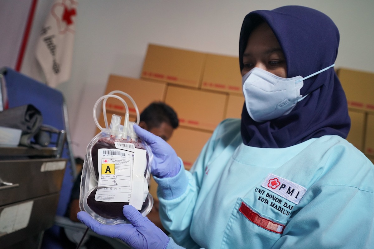 Foto 3 dari 6: Stok Darah Menipis, PMI Kota Madiun Imbau Warga Agar Lakukan Donor Darah