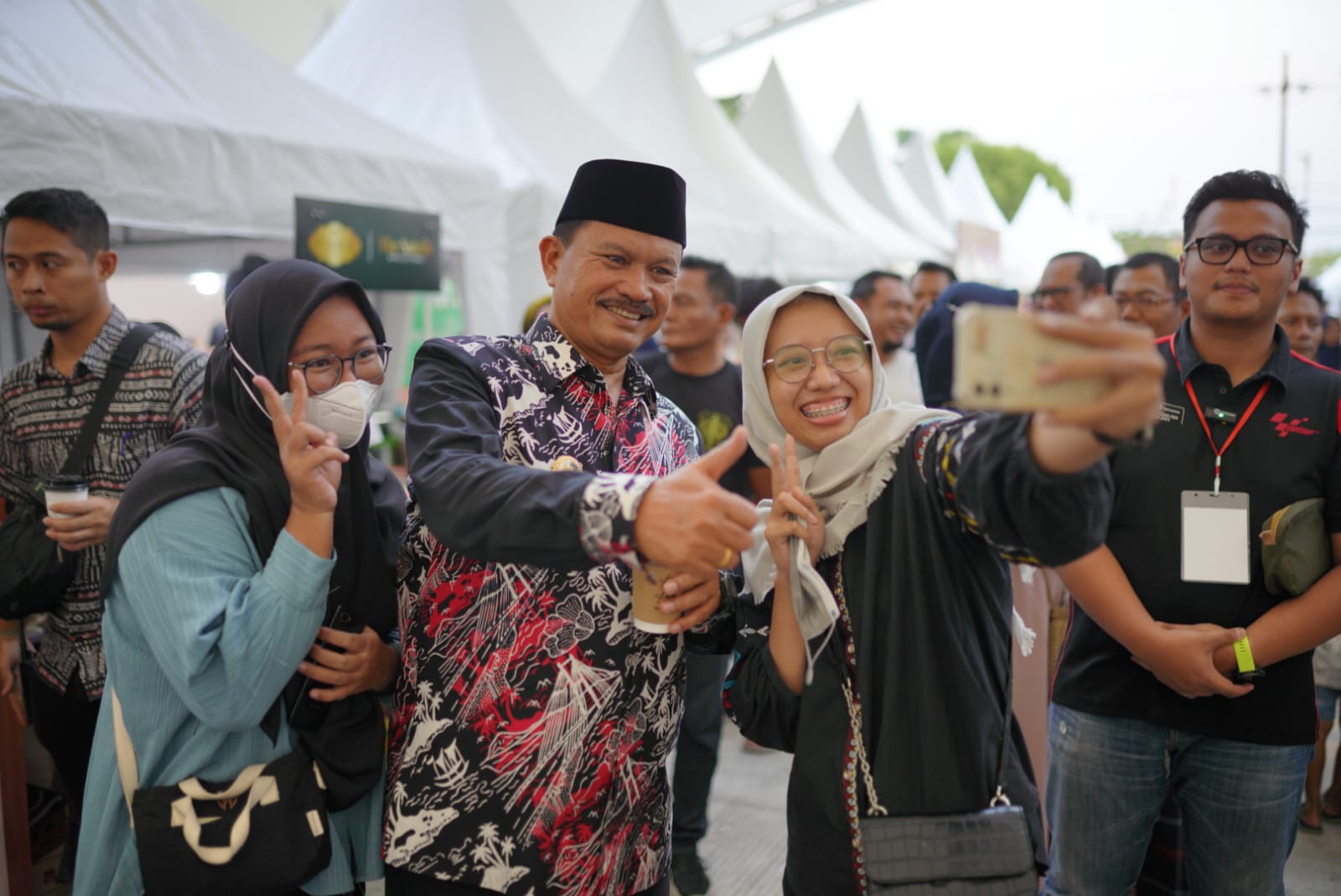 Foto 7 dari 8: Buka Spektakuliner di PBC, Wali Kota Apresiasi Anak Muda Gelar Event Kreatif