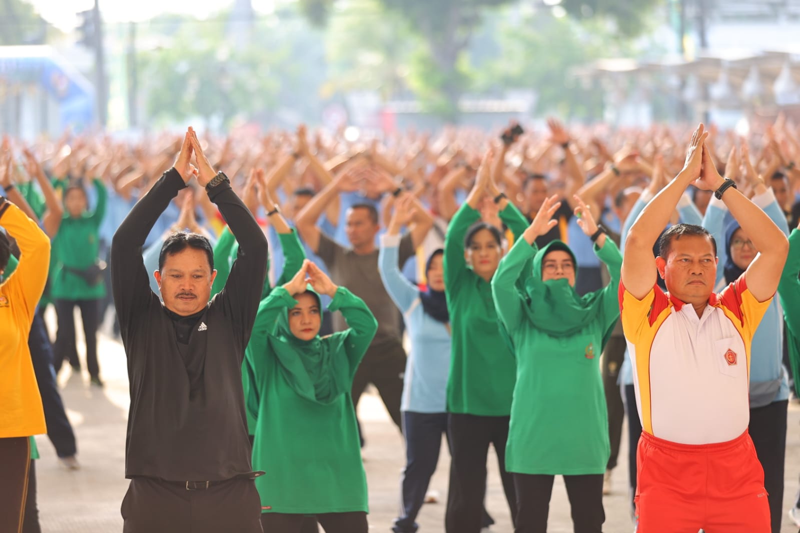 Foto 2 dari 4: Kunjungan Kerja di Kota Madiun, Panglima TNI Gelar Olahraga Bersama dan Ingatkan Prajurit Agar Netral Jelang Pemilu 2024