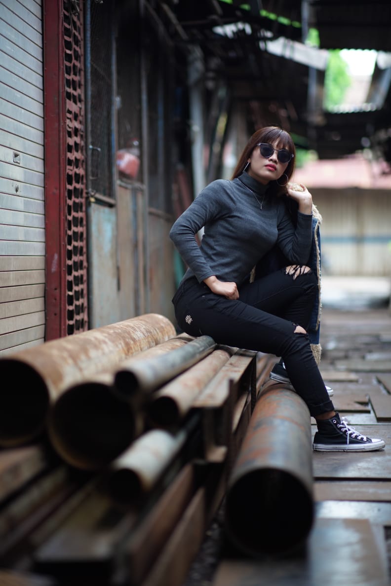 Tak Hanya Tempat Jual-Beli Besi, Tetapi Juga Asyik Untuk Fotografi