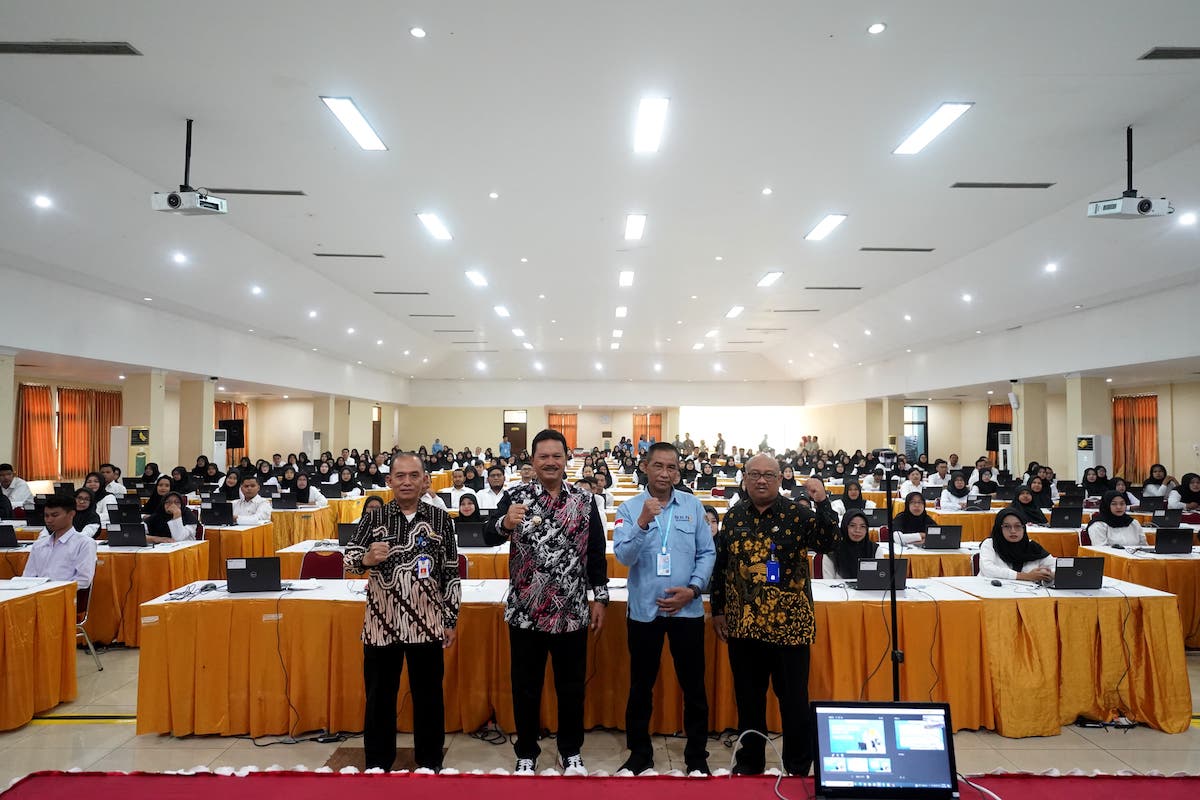 Foto 8 dari 8: Pantau Pelaksanaan Peserta CPPPK, Wali Kota: Kalau Ada yang Ngaku-ngaku Bisa Meloloskan, Itu Penipuan, Laporkan