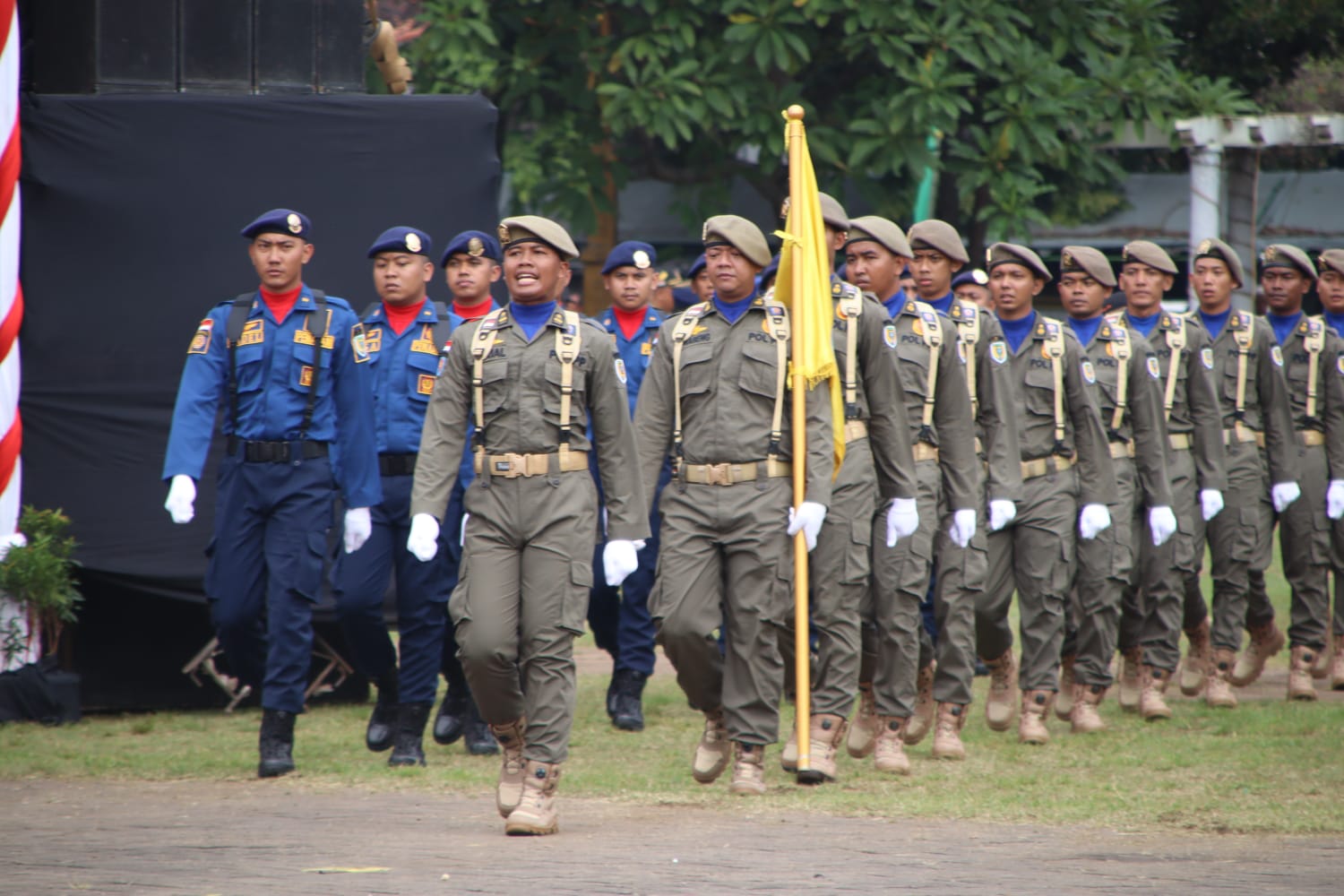 Foto 3 dari 6: Sabet Juara Lagi, Kota Madiun Raih Juara Dua Lomba Kerapian dan Ketertiban Pasukan Jawa Timur Kali Ini