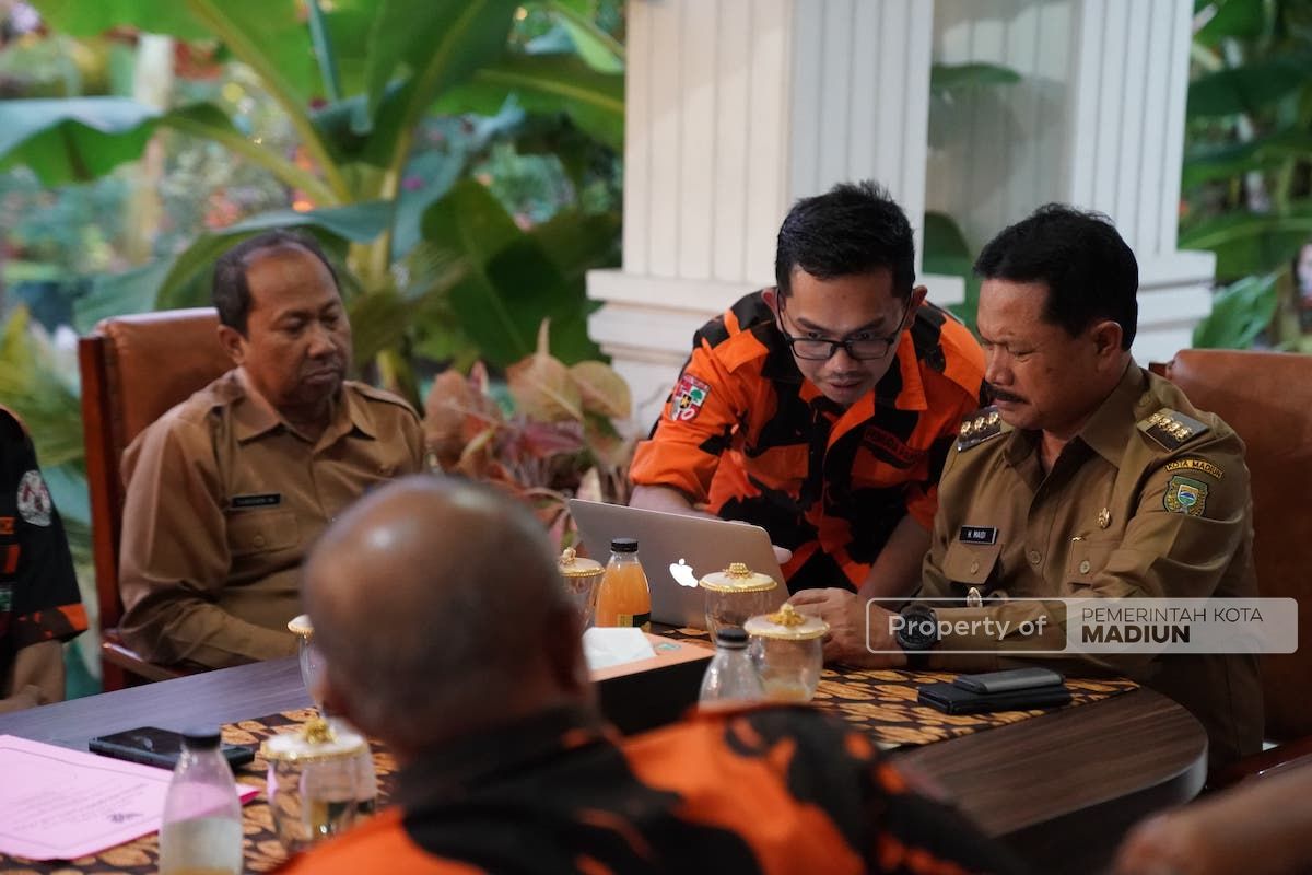 Foto 8 dari 8: Pemuda Pancasila Kunjungi Balai Kota, Gelar Audiensi Dengan Wali Kota