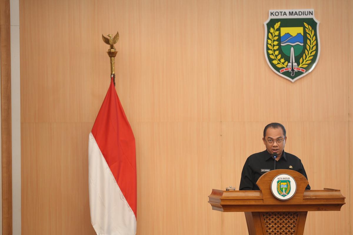 Foto 1 dari 8: Rapat Paripurna DPRD Kota Madiun, Bahas Pengambilan Keputusan Atas Raperda APBD Tahun 2025