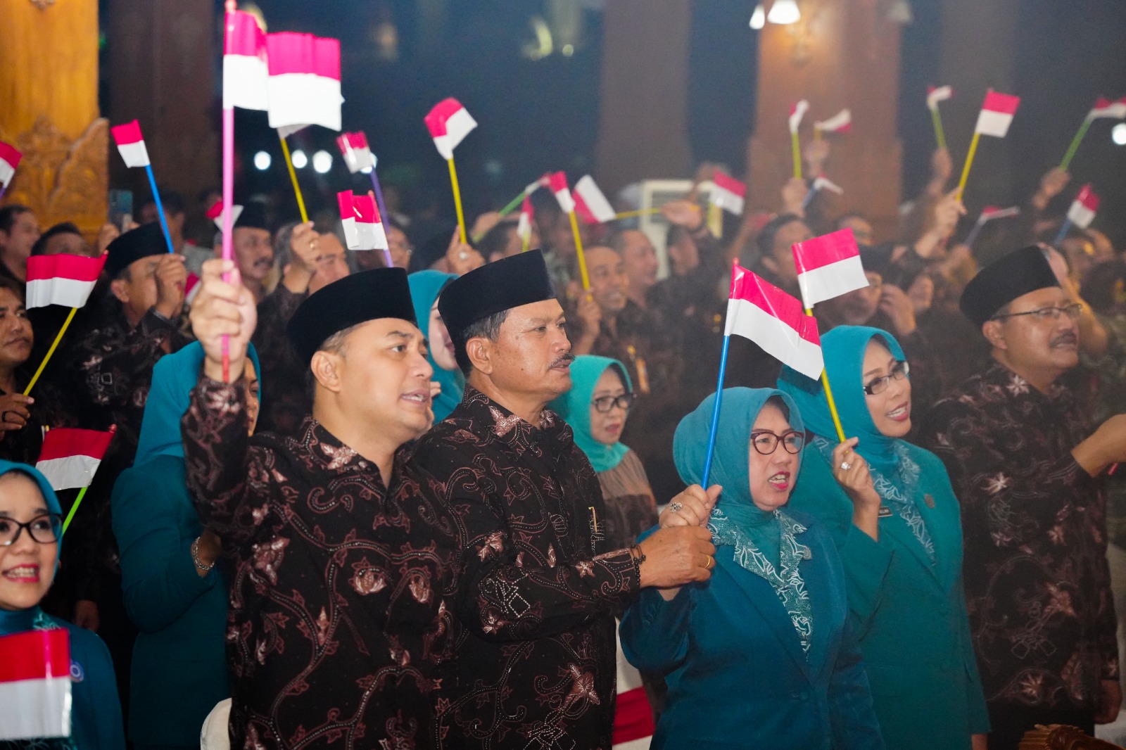 Foto 4 dari 7: Hadiri Puncak BBGRM dan HKG PKK, Wali Kota Maidi Siap Bersinergi Turunkan Stunting di Jawa Timur