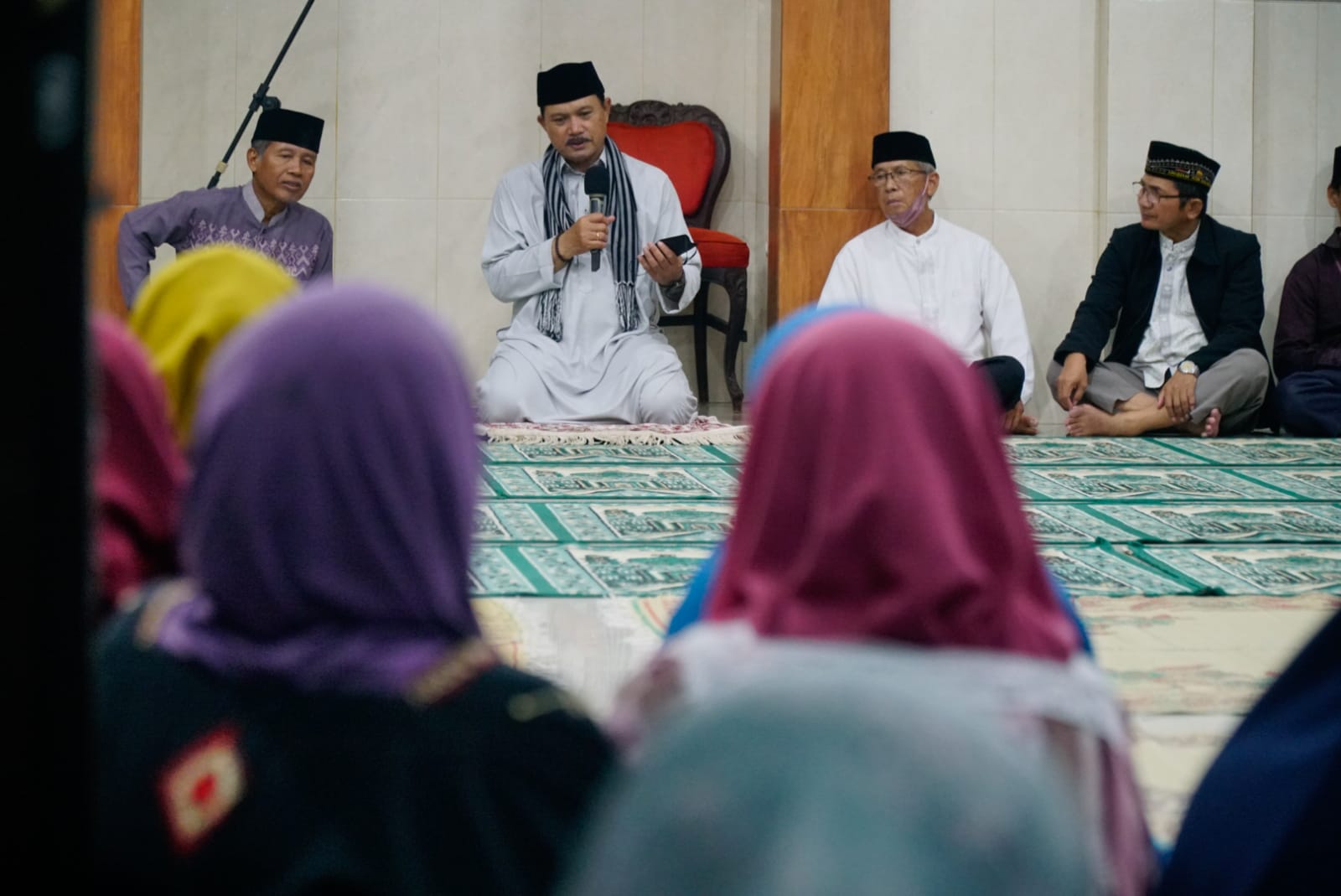 Foto 2 dari 12: Safari Ramadhan Di Masjid Baitussalam, Wali Kota Sampaikan Agenda Menarik Setelah Lebaran