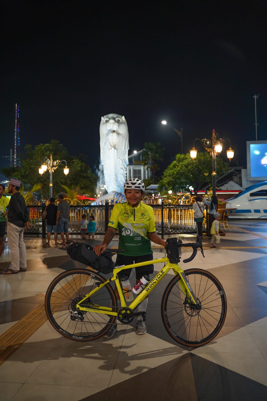 Foto 2 dari 4: Mereka Yang Sukses Taklukkan Rute 1.200 Kilometer Di East Java Journey 2023 (2-habis)