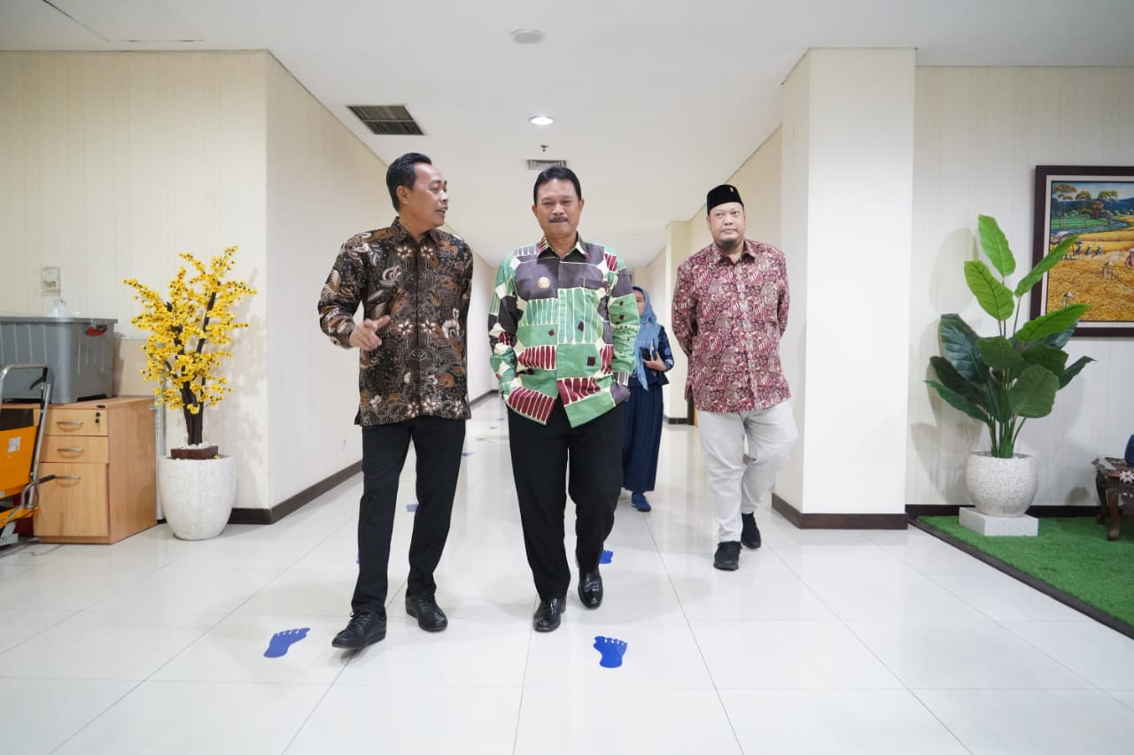 pic 2