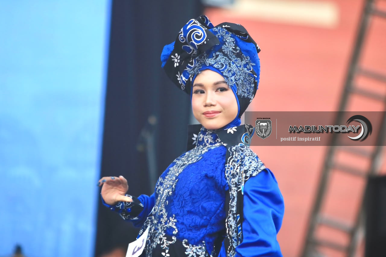 Foto 9 dari 15: Berbalut Gaya Islami, Batik Nusantara Sukses Curi Perhatian di Panggung Expo 2026 UMKM & Ekosistem Haji dan Umrah