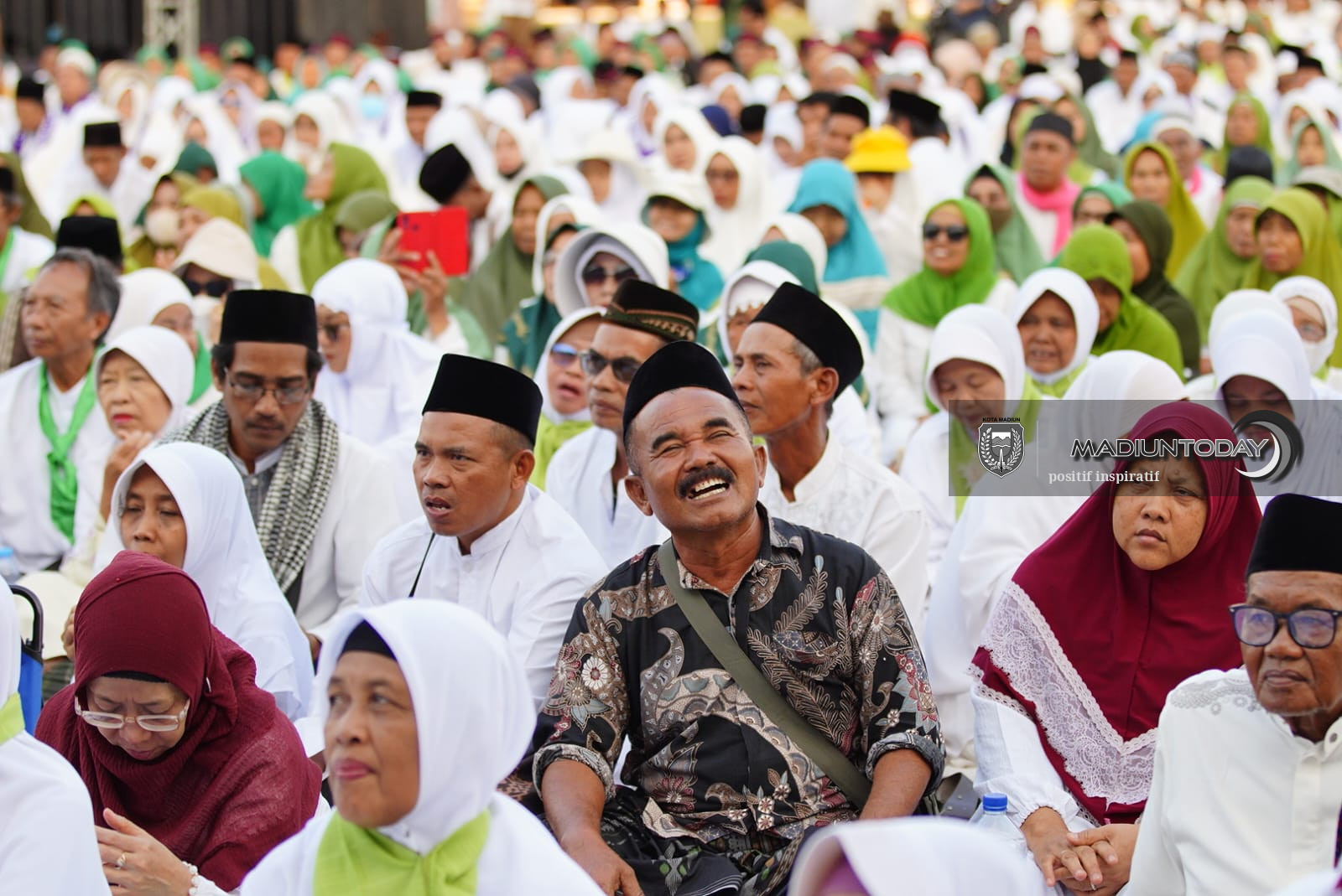 Foto 13 dari 20: Kota Madiun Ukir Sejarah, Jadi Tuan Rumah Giat Perdana EXPO UMKM dan Ekosistem Haji-Umrah