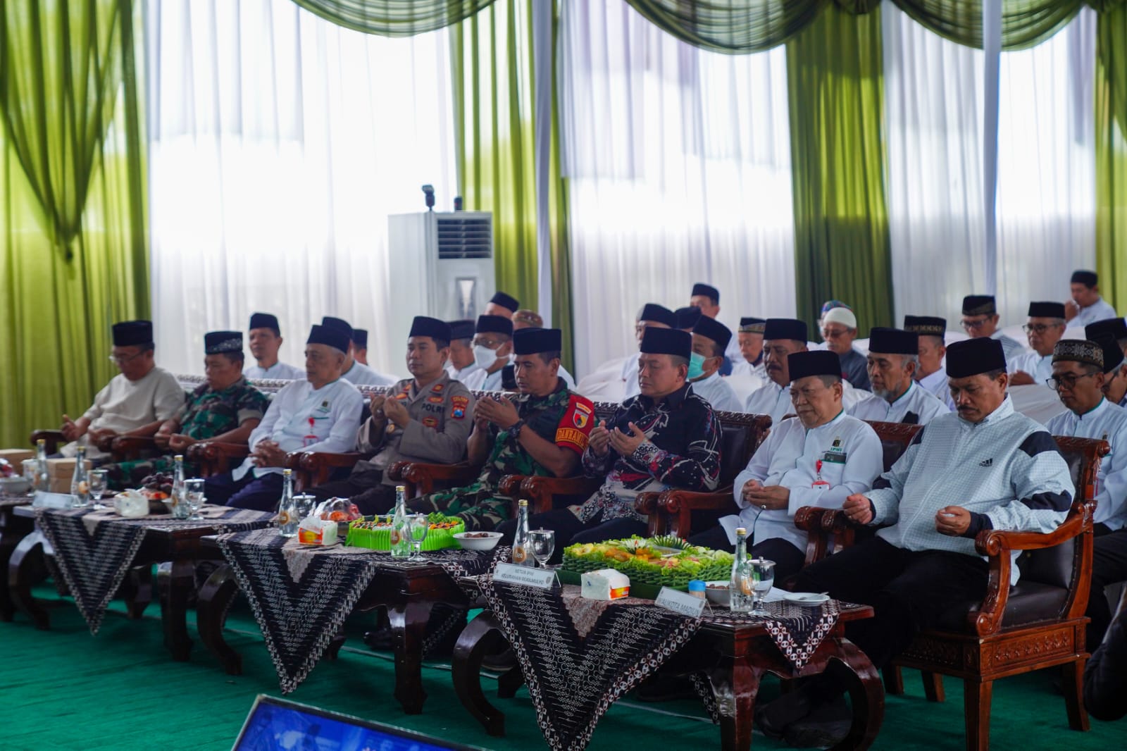 Foto 3 dari 10: Tasyakuran IPHI, Wali Kota: Tahun Ini Kita Berangkatkan Umrah 15-20 Pengurus Masjid Berprestasi