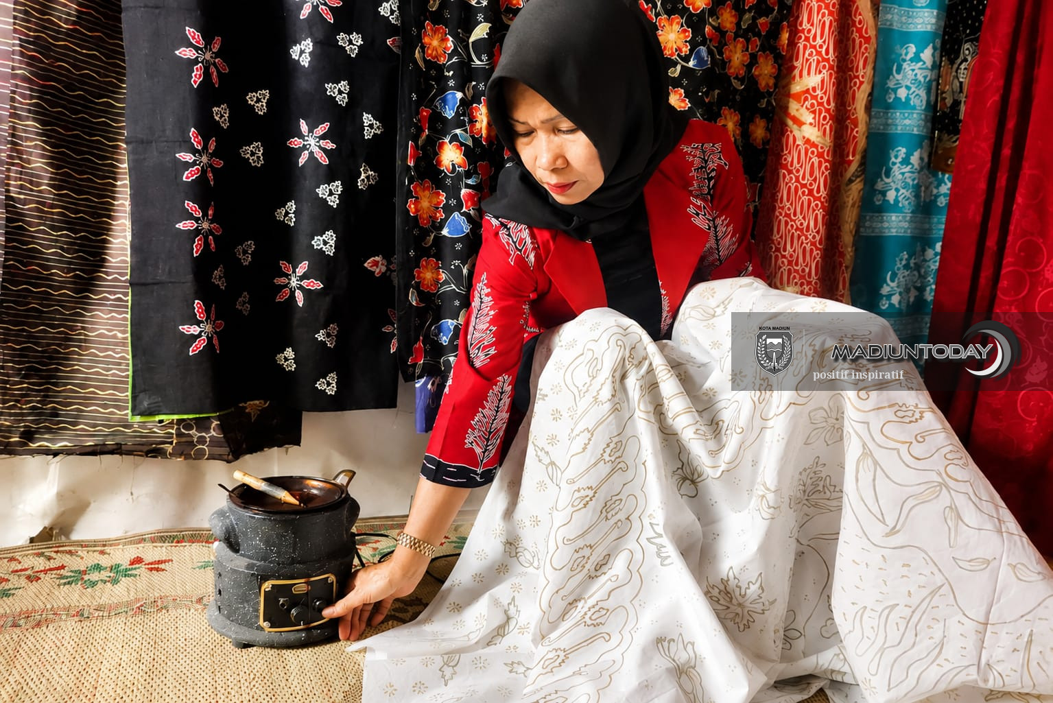 Foto 5 dari 6: Lestarikan Identitas Kota  Madiun Lewat Selembar Kain Batik
