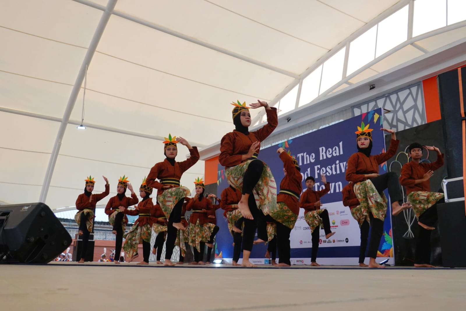 Foto 2 dari 8: Buka Spektakuliner di PBC, Wali Kota Apresiasi Anak Muda Gelar Event Kreatif
