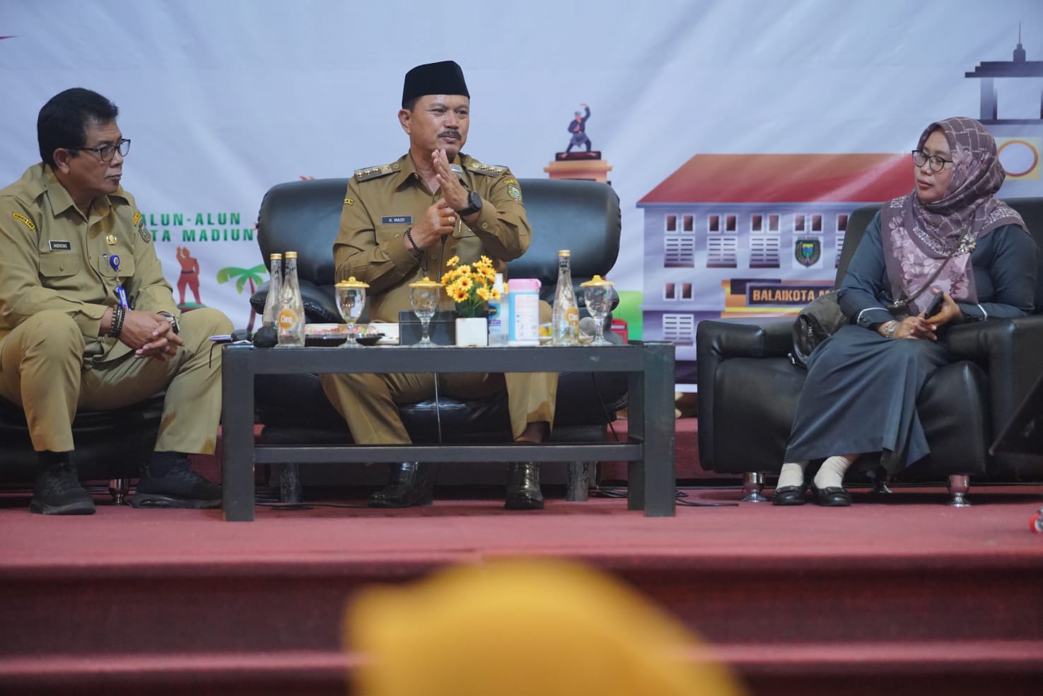 Foto 4 dari 10: Angka Pengangguran Semakin Turun, Wali Kota: Sejalan dengan Pertumbuhan Ekonomi Kota Kita