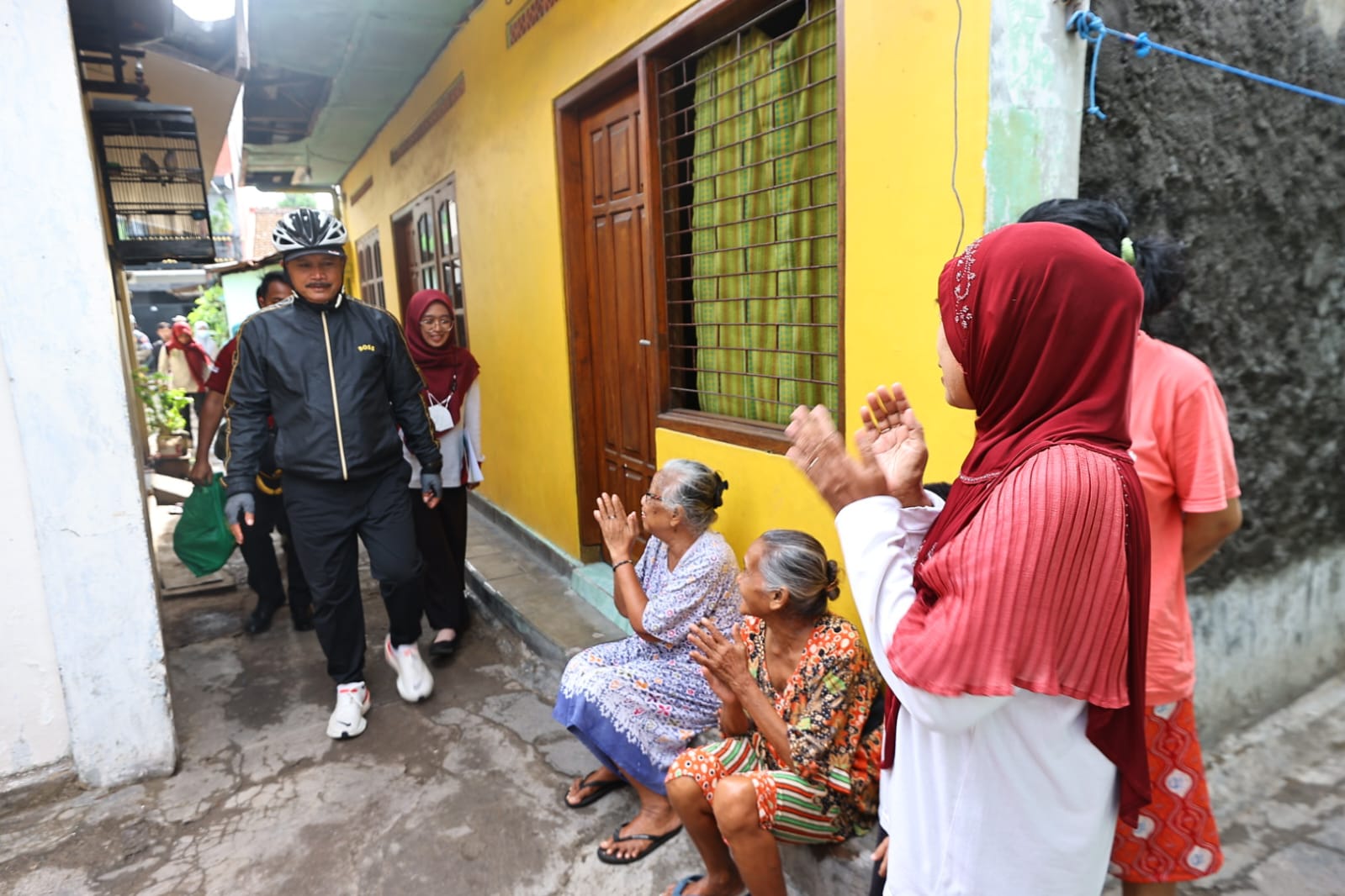 Foto 8 dari 8: Gowes Disambung Apel Di Gedung Bersama, Wali Kota : ASN Melayani Masyarakat