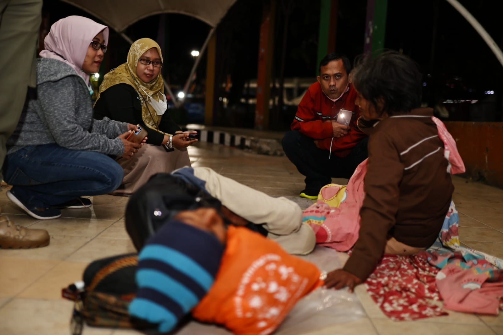 Foto 2 dari 10: Himpun Data Tunawisma, BPS Kota Madiun Gelar Pendataan Regsosek Tengah Malam