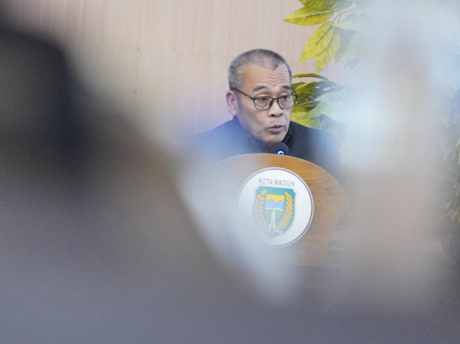 Foto 8 dari 10: Gelar Rapat Paripurna, Wali Kota – DPRD Sepakati Isi Raperda LPJ APBD 2022