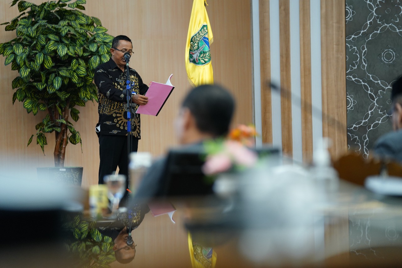 Foto 5 dari 10: Bahas Raperda Tahap IV, Eksekutif-Legislatif Gelar Rapat Paripurna