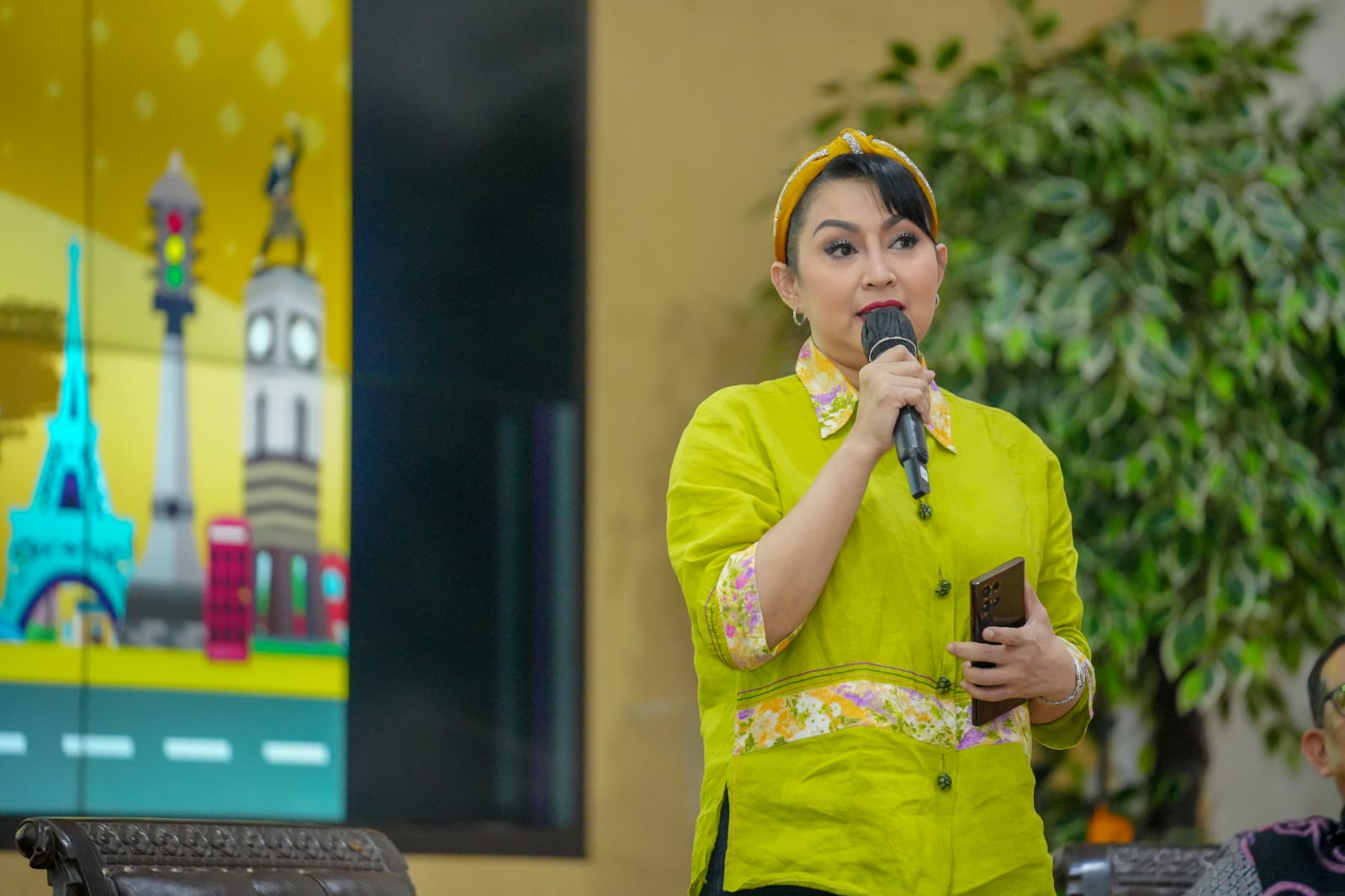 Foto 4 dari 8: Talkshow Bersama Pelaku UMKM, Wali Kota Beri Motivasi Hingga Hadirkan Sosok Inspiratif di Bidang Entrepreneurship
