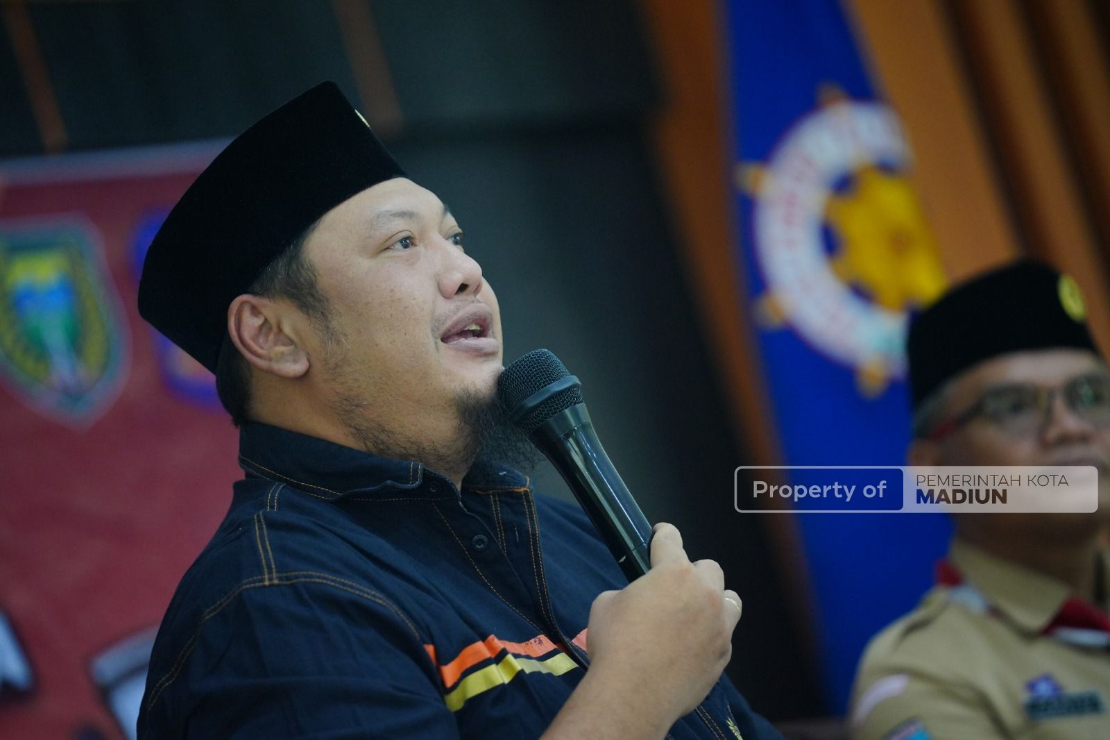 Foto 2 dari 8: Sosialisasikan Perda Kepala Daerah Jelang Pemilu 2024, Wali Kota : Patuhi Aturan Yang Berlaku