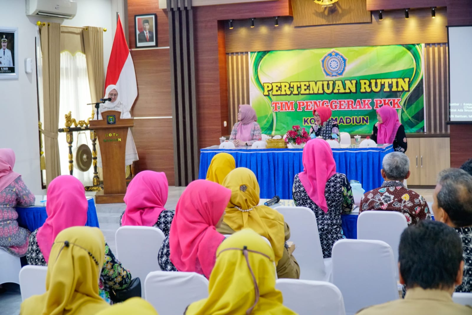 Foto 6 dari 15: Kepincut Sekolah Lansia Tangguh, TP PKK Sumsel Study Banding ke TP PKK Kota Pendekar