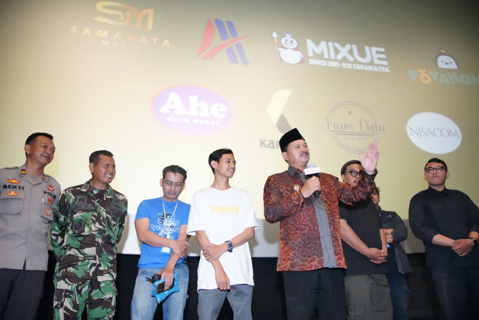 Foto 2 dari 4: Hadiri MFF Gala Premiere, Wali Kota Apresiasi Karya Para Sineas Madiun