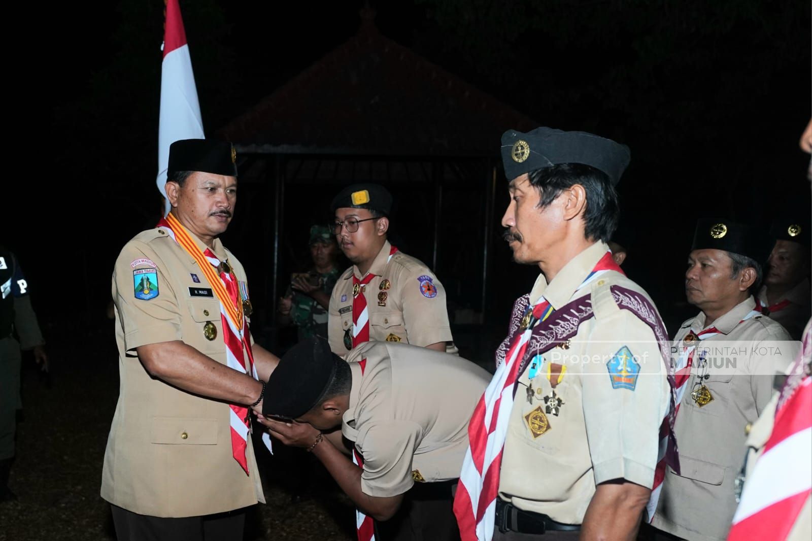 Foto 5 dari 6: Pimpin Upacara Ulang Janji Pramuka, Wali Kota Ajak Pramuka Selalu Amalkan Tri Satya dan Dasa Dharma