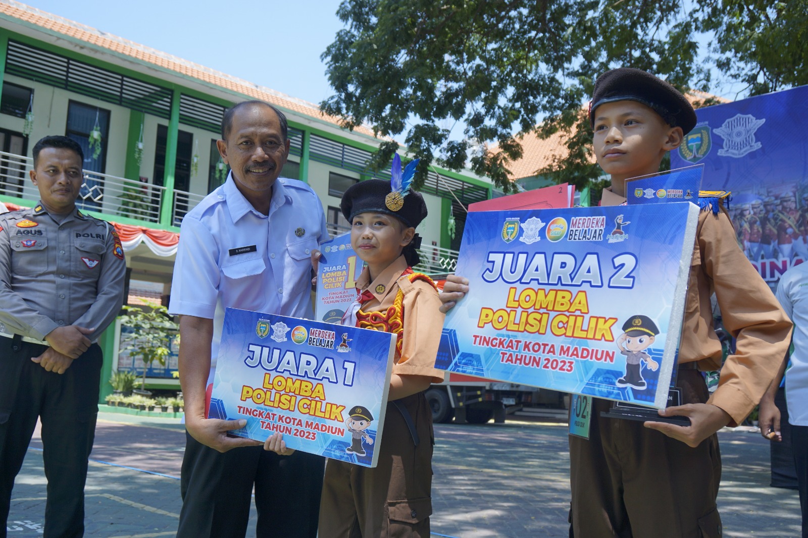 Foto 7 dari 13: Keluar Sebagai Juara Pertama, Regu Pocil dari Kartoharjo Berhak Maju Wakili Kota Madiun di Tingkat Provinsi
