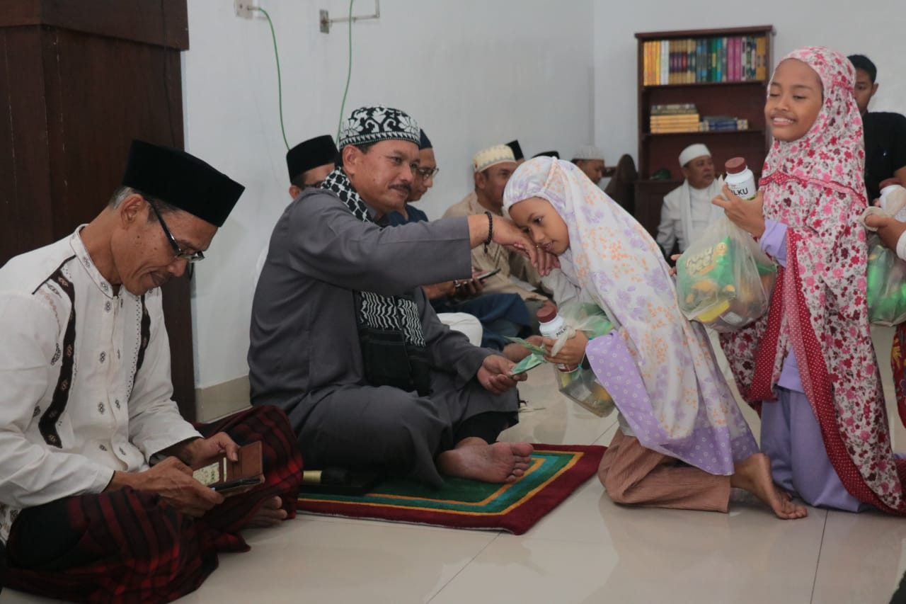 Foto 4 dari 11: Safari Ramadan di Masjid At Taqwa, Wali Kota Sosialisasikan Persiapan Lebaran