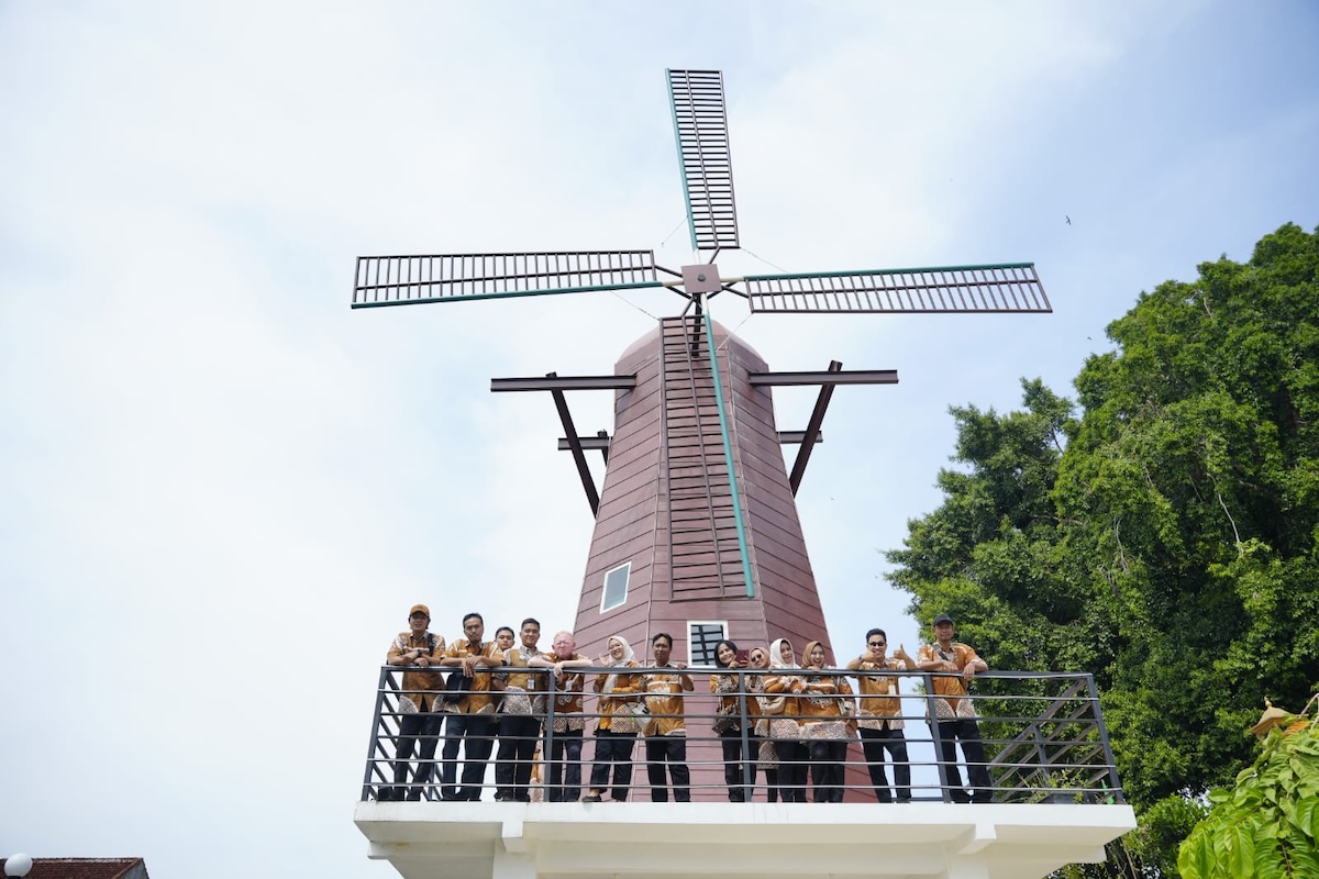 Foto 3 dari 8: Belajar Smart City dan Keliling Kota Pendekar, Kadin Kominfo Demak: Kota Madiun Keren Banget