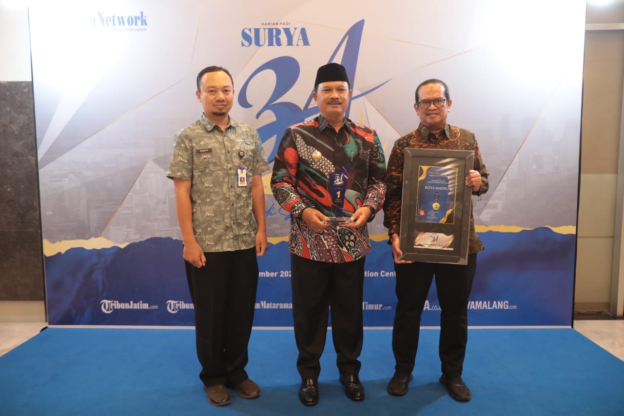 Foto 2 dari 11: Berhasil Kendalikan Inflasi, Kota Madiun Raih Penghargaan Daerah dengan Tingkat Inflasi Terendah di Jawa Timur dari Harian Surya