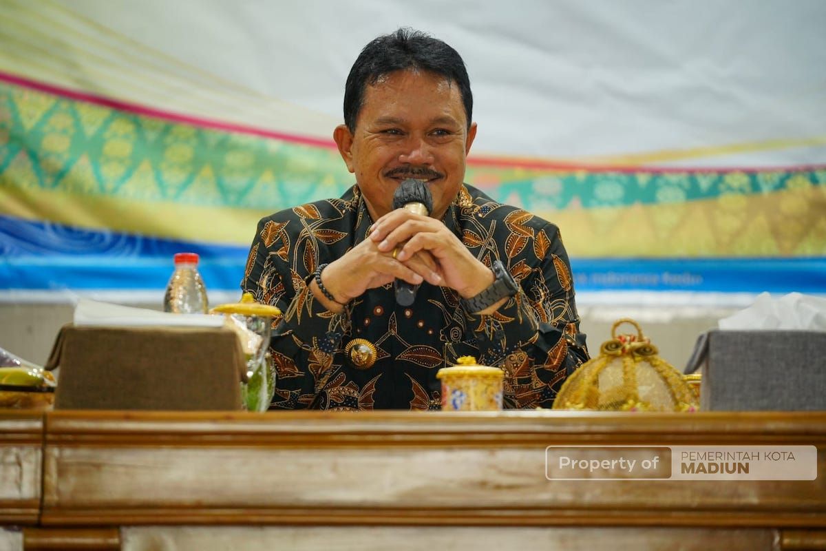 Foto 2 dari 9: Sosialisasi Cinta, Bangga, dan Paham Rupiah Kepada Masyarakat, Wali Kota: Orang Indonesia Harus Cinta Rupiah
