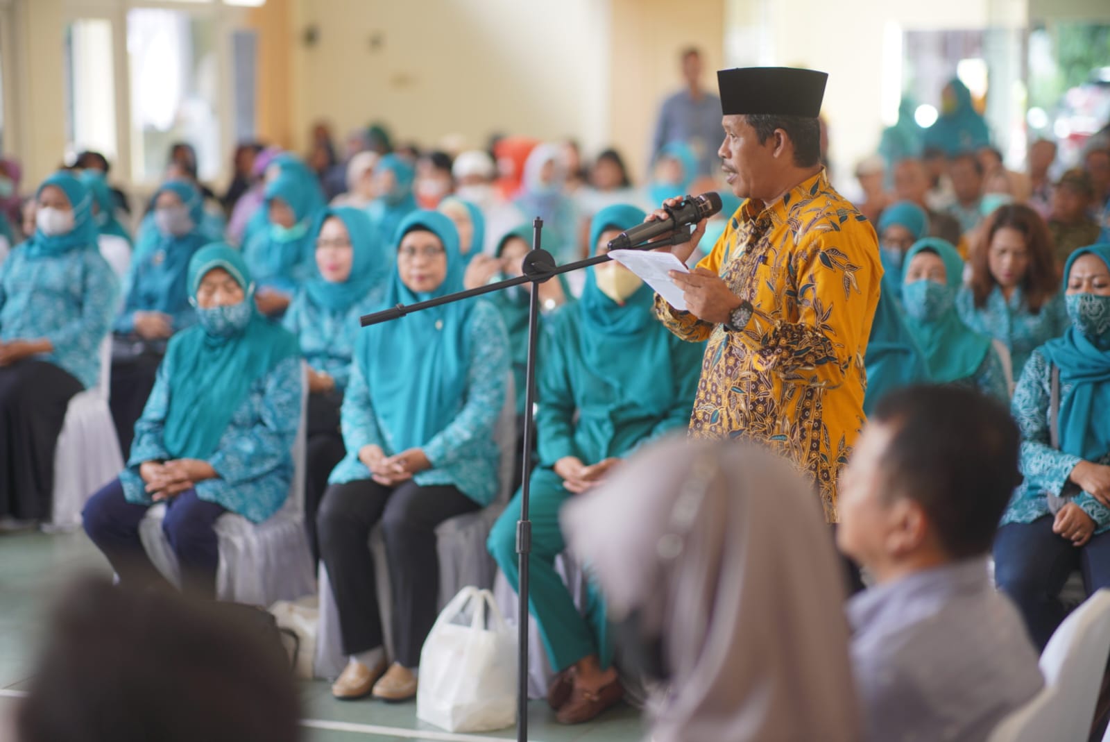 Foto 4 dari 15: Gelar Pertemuan Dengan Perwakilan Organisasi Masyarakat Dan DPRD, Wali Kota Bahas Rencana Pembangunan