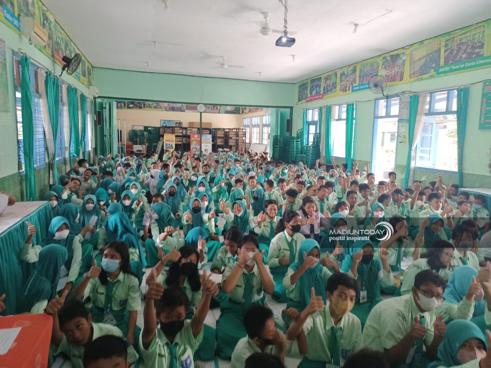 Foto 8 dari 10: Kiat SMPN 4 Bangun Profil Pelajar Pancasila Lewat Pementasan Drama