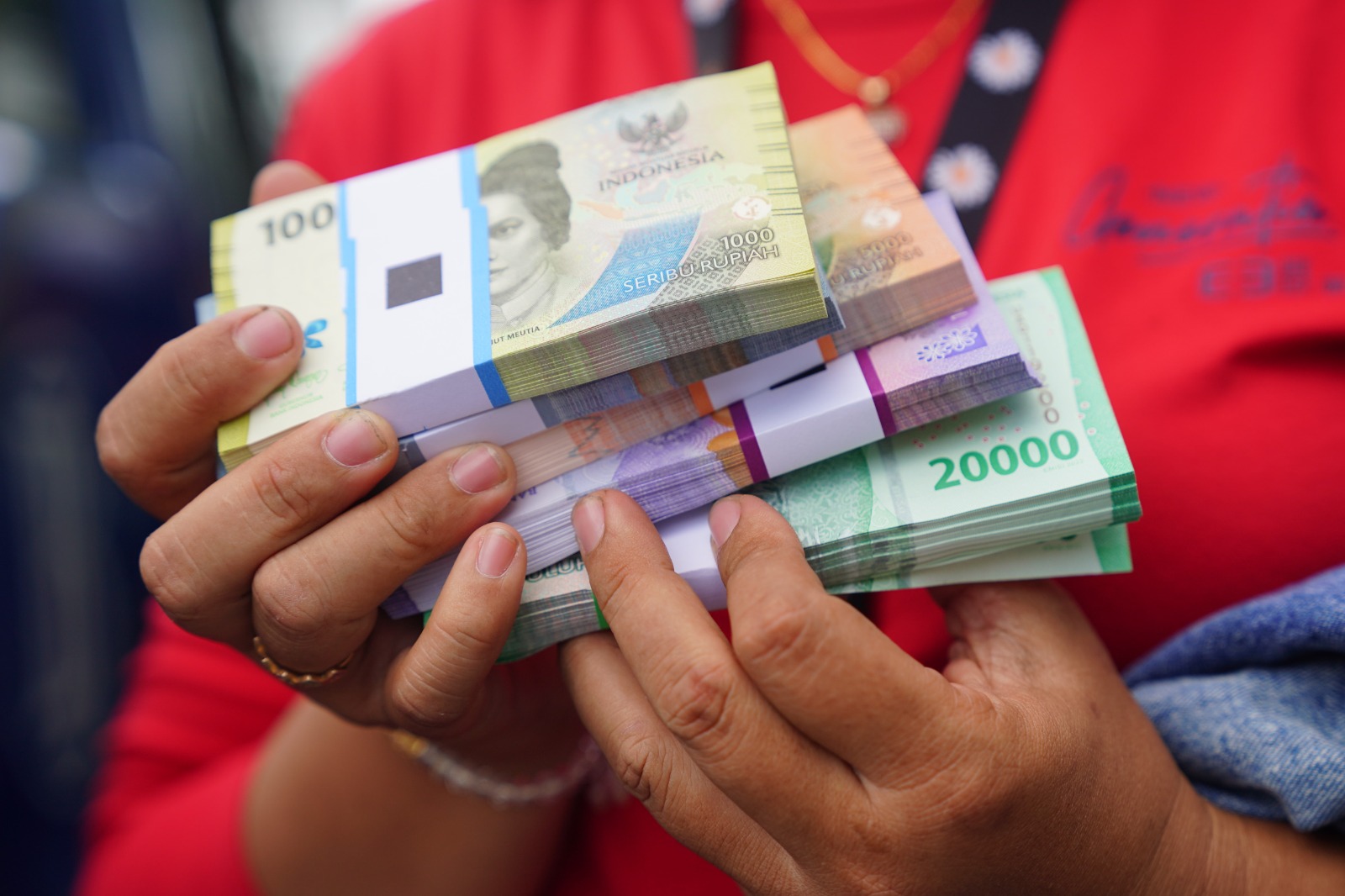 Foto 2 dari 6: Layanan Kas Keliling BI Hadir Lagi, Sediakan Penukaran Uang Emisi Terbaru