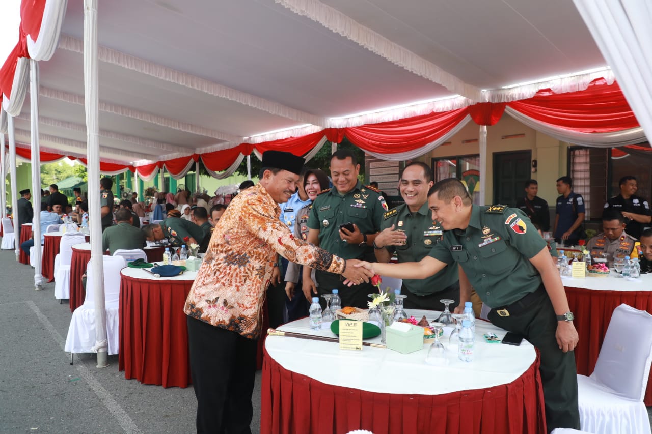 Halal Bihalal Bersama TNI-Polri di Makorem 081 DSJ, Wali Kota Sampaikan Terima Kasih Atas Keamanan di Kota Madiun