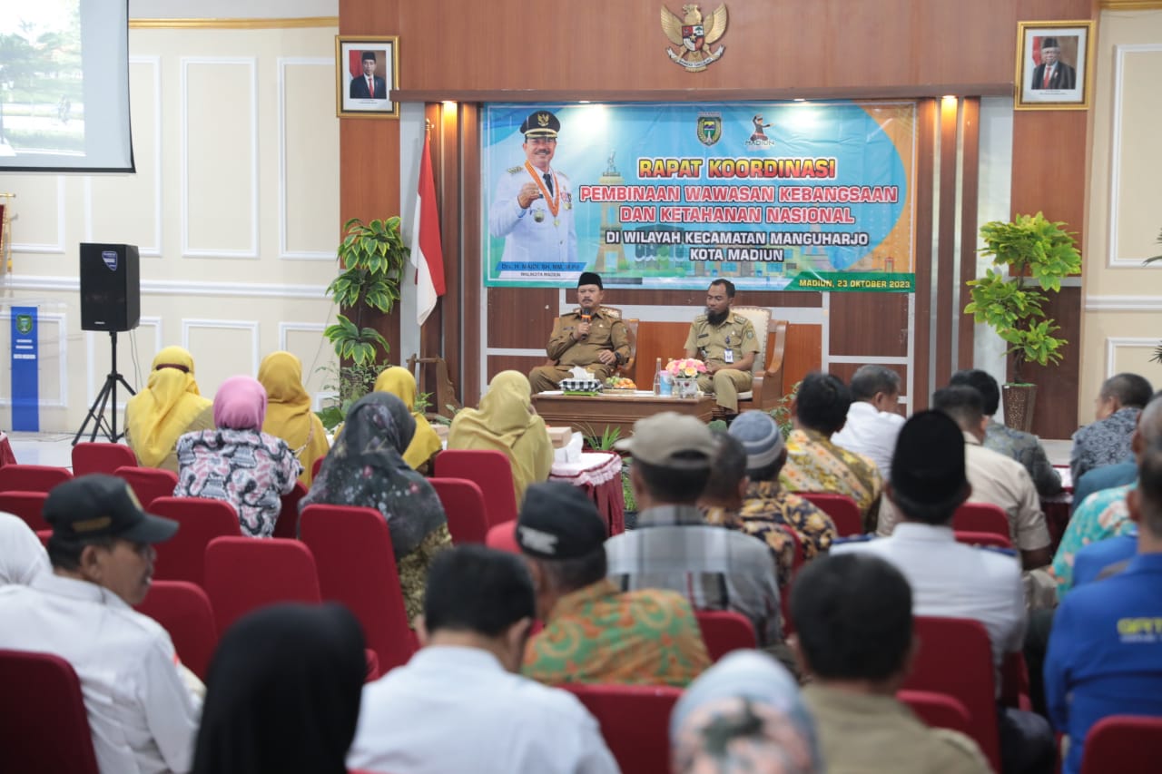 Foto 9 dari 9: Narasumber Rakor Pembinaan Wawasan Kebangsaan dan Ketahanan Nasional, Wali Kota Minta Warga Jaga Kerukunan dan Keamanan