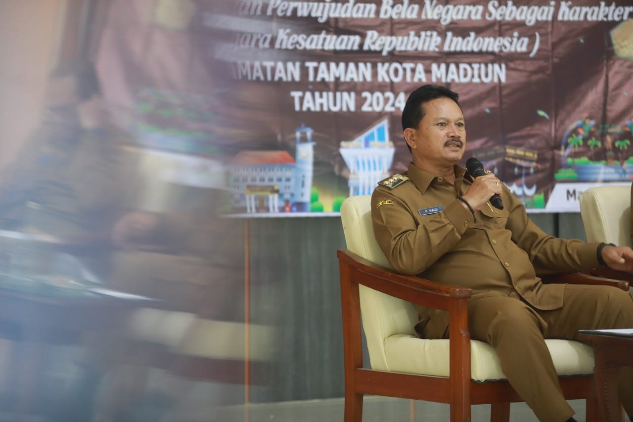 Foto 5 dari 10: Sosialisasi Wawasan Kebangsaan Kepada Satlinmas, Wali Kota: Pedomannya Pancasila, Agama, dan Norma