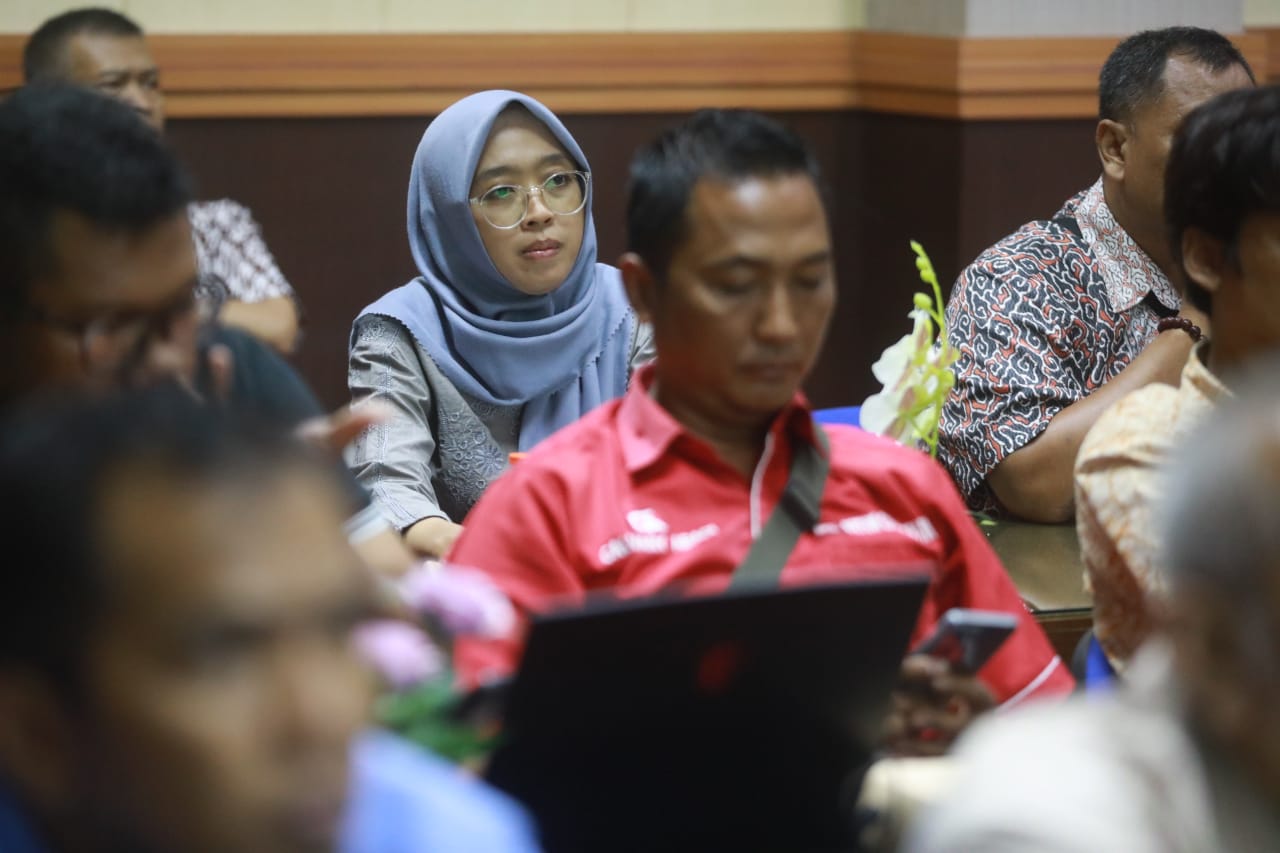 Foto 9 dari 11: Rapat Persiapan Pelaksanaan Pavingisasi dan PJU, Wali Kota : Pelayanan Kota Harus Optimal